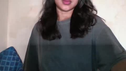 Snapshot of 1smile4u chatting on 05-06-26, 06:57 1smile4u online show from 05-06-26, 06:57