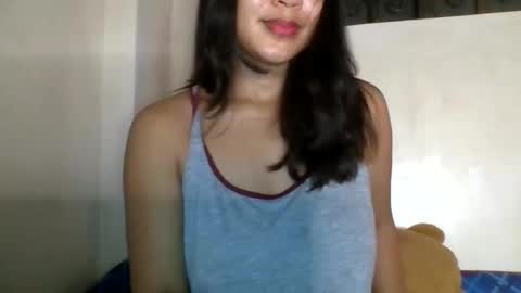 Snapshot of 1smile4u chatting on 05-26-26, 04:36 1smile4u online show from 05-26-26, 04:36
