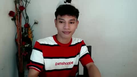 Snapshot of 1sweetloverxx chatting on 12-14-25, 06:52 1sweetloverxx online show from 12-14-25, 06:52