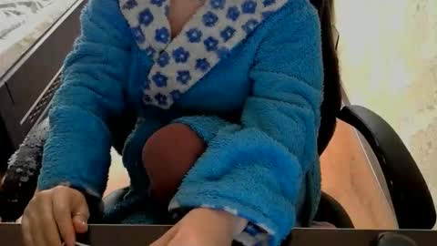 Snapshot of 1your_hot_girls chatting on 03-30-26, 10:49 1your_hot_girls online show from 03-30-26, 10:49