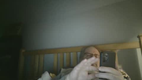 Snapshot of 2003dynawideglide chatting on 02-24-25, 03:02 2003dynawideglide online show from 02-24-25, 03:02