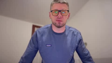 Romano online show from 02-26-25, 04:24