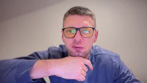 Romano online show from 02-28-25, 05:04