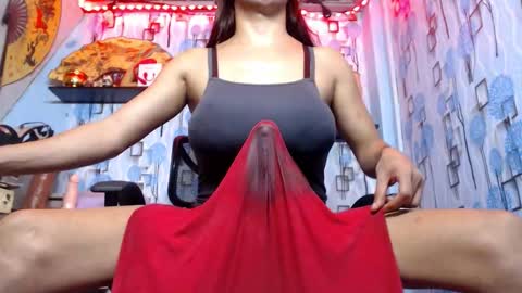 Snapshot of 21cmmusclecockts chatting on 02-12-26, 04:24 mharjorie online show from 02-12-26, 04:24