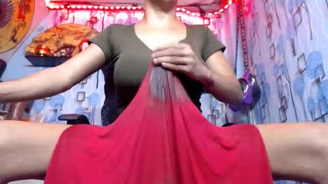 Snapshot of 21cmmusclecockts chatting on 03-25-26, 02:34 mharjorie online show from 03-25-26, 02:34