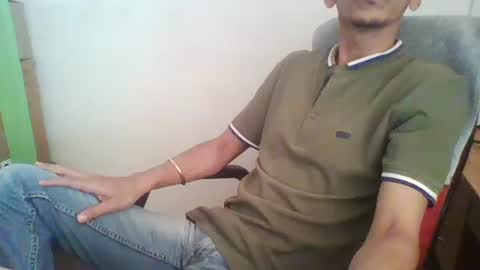 Snapshot of 2277harsh chatting on 02-20-25, 07:34 2277harsh online show from 02-20-25, 07:34