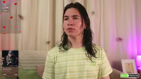 Snapshot of 22____ chatting on 02-08-26, 03:21 Arnold online show from 02-08-26, 03:21