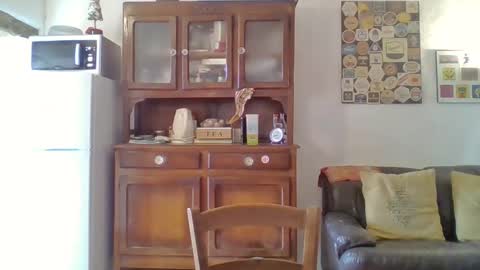 22esserre online show from 12-02-24, 12:51