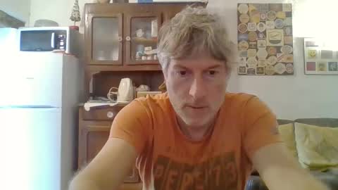 22esserre online show from 10-15-25, 11:32