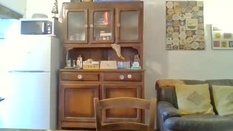 Snapshot of 22esserre chatting on 06-22-26, 11:51 22esserre online show from 06-22-26, 11:51