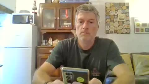 Snapshot of 22esserre chatting on 07-02-26, 11:49 22esserre online show from 07-02-26, 11:49