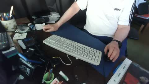 241crumbo online show from 07-12-26, 08:33