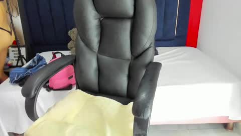 Isabella online show from 02-12-25, 02:10