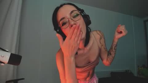 Sasha weekend from 14 to 27 November online show from 10-13-25, 04:01