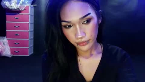 Snapshot of 2damnh0t_slut chatting on 05-26-26, 01:07 haduki online show from 05-26-26, 01:07