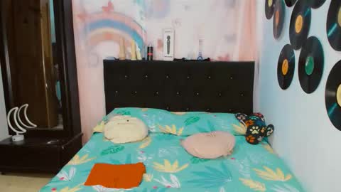 samantha sharon online show from 12-19-25, 07:37