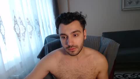 Snapshot of 2handsomeman chatting on 12-18-25, 05:57 Berk online show from 12-18-25, 05:57