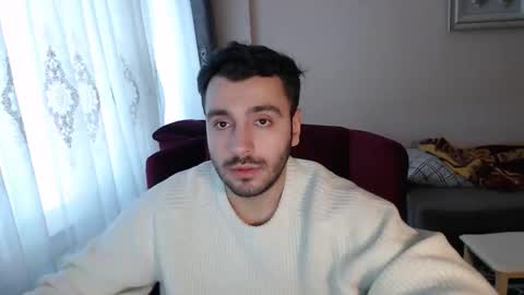 Snapshot of 2handsomeman chatting on 12-23-25, 06:11 Berk online show from 12-23-25, 06:11