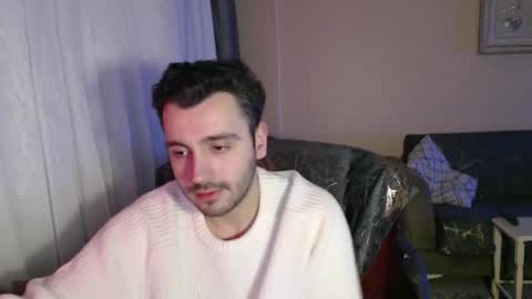 Snapshot of 2handsomeman chatting on 02-01-26, 09:46 Berk online show from 02-01-26, 09:46