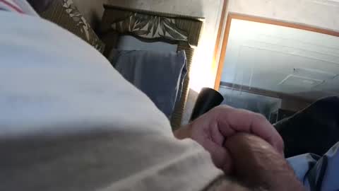 Snapshot of 2hard2handle14 chatting on 12-18-24, 07:26 2hard2handle14 online show from 12-18-24, 07:26