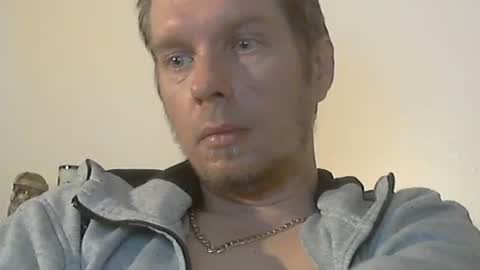 Snapshot of 2small4you83 chatting on 12-28-24, 10:25 2small4you83 online show from 12-28-24, 10:25