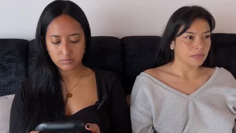 Dalilah and Tarah online show from 09-22-25, 02:52