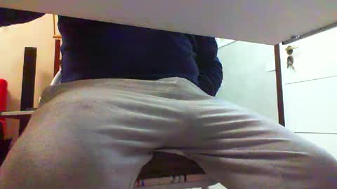 Snapshot of 3funlover chatting on 01-28-25, 04:19 3funlover online show from 01-28-25, 04:19