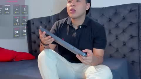 Snapshot of 3guy3 chatting on 11-12-25, 07:24 Guy 1 Guy 2 Guy 3. online show from 11-12-25, 07:24