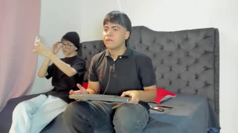 Snapshot of 3guy3 chatting on 11-17-25, 07:08 Guy 1 Guy 2 Guy 3. online show from 11-17-25, 07:08