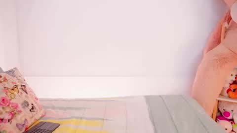 independent model online show from 10-03-25, 08:44