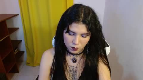 erika online show from 02-01-26, 01:48