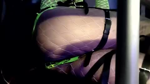 Snapshot of 3supman3 chatting on 10-02-25, 01:12 1 online show from 10-02-25, 01:12