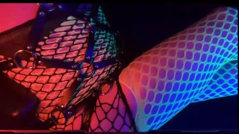 1 online show from 07-24-26, 12:19