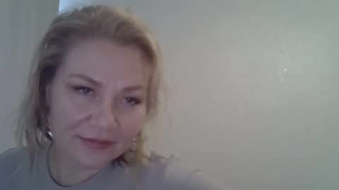 Snapshot of 3susie chatting on 09-13-25, 07:41 3susie online show from 09-13-25, 07:41