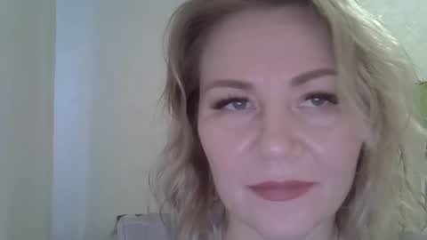 Snapshot of 3susie chatting on 09-22-25, 08:49 3susie online show from 09-22-25, 08:49