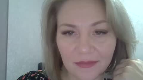 Snapshot of 3susie chatting on 10-08-25, 09:07 3susie online show from 10-08-25, 09:07