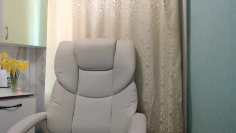 3sweetcandy3 online show from 04-06-26, 09:10