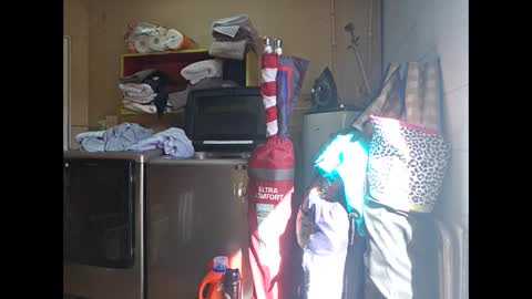 Thisguy online show from 10-15-25, 07:58