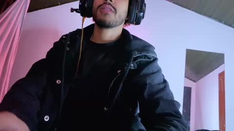 E V I L online show from 11-12-25, 12:44