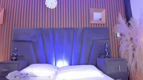 3X NAXAA online show from 04-24-26, 02:52