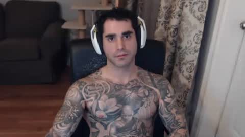 Snapshot of 420randomguy chatting on 01-18-26, 11:30 Anomander Rake online show from 01-18-26, 11:30