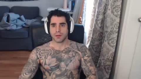 Snapshot of 420randomguy chatting on 02-02-26, 03:33 Anomander Rake online show from 02-02-26, 03:33