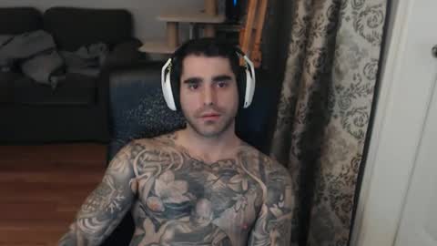 Snapshot of 420randomguy chatting on 02-14-26, 03:14 Anomander Rake online show from 02-14-26, 03:14