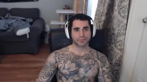 Snapshot of 420randomguy chatting on 02-26-26, 04:06 Anomander Rake online show from 02-26-26, 04:06