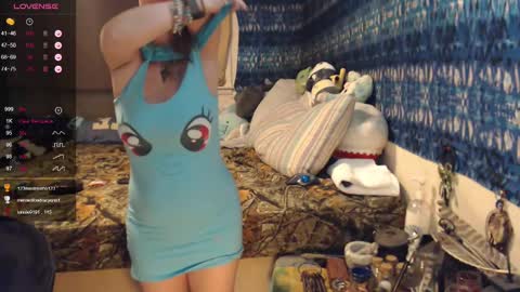 420stonerchick online show from 11-13-25, 04:11