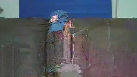 Snapshot of 4nuf chatting on 11-14-25, 07:29 4nuf online show from 11-14-25, 07:29