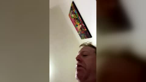 Snapshot of 4rtt43 chatting on 02-25-26, 10:30 robert online show from 02-25-26, 10:30