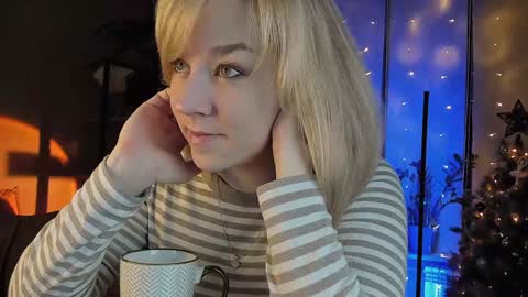 Snapshot of 5_in_one chatting on 01-07-25, 04:39 Sunshine online show from 01-07-25, 04:39