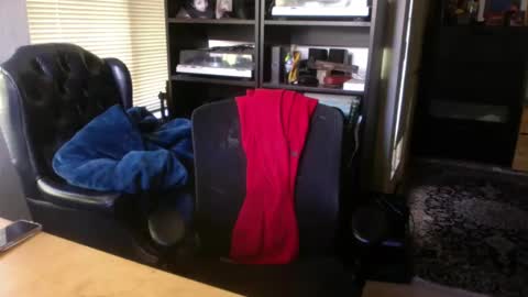 daddy vegas  for single women and couples here online show from 10-26-25, 06:25