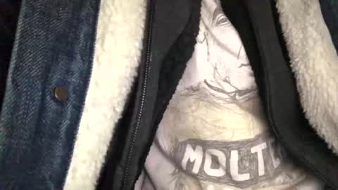 Snapshot of 6990fiko chatting on 03-11-25, 10:07 6990fiko online show from 03-11-25, 10:07